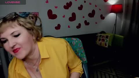 Snapshot of beautiful_lina7 chatting on 03-01-25, 08:21 your Lana online show from 03-01-25, 08:21