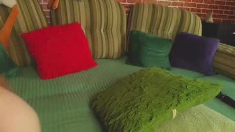 Gina online show from 12-17-25, 08:42