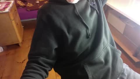 Snapshot of beautifulworld33 chatting on 12-04-25, 01:59 beautifulworld33 online show from 12-04-25, 01:59