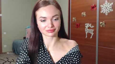 Snapshot of beauty_fruity chatting on 01-18-26, 01:20 Maria online show from 01-18-26, 01:20