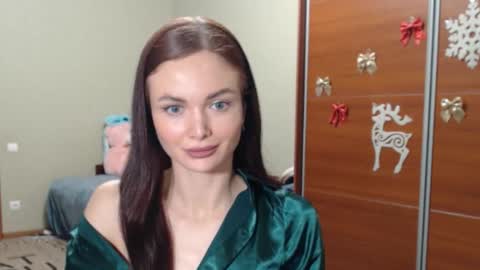 Snapshot of beauty_fruity chatting on 01-19-26, 03:27 Maria online show from 01-19-26, 03:27