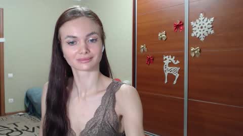 Snapshot of beauty_fruity chatting on 02-23-26, 02:58 Maria online show from 02-23-26, 02:58