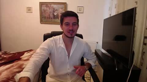 Mia and Jake online show from 09-22-25, 11:45