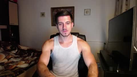 Mia and Jake online show from 10-06-25, 01:14