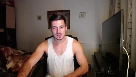 Mia and Jake online show from 10-06-25, 09:56