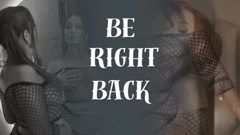 Snapshot of beauty_milf4 chatting on 01-22-25, 10:48 Chantall online show from 01-22-25, 10:48