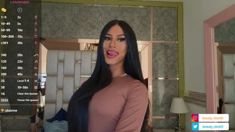 Snapshot of beauty_nina chatting on 06-06-26, 01:38 beauty_nina online show from 06-06-26, 01:38