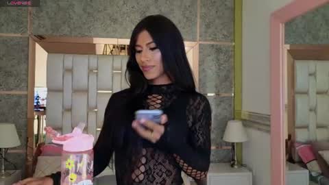 Snapshot of beauty_nina chatting on 07-10-26, 02:19 beauty_nina online show from 07-10-26, 02:19