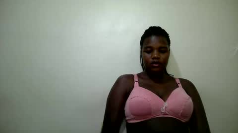 Snapshot of beauty_nina1 chatting on 11-11-25, 08:14 beauty_nina1 online show from 11-11-25, 08:14