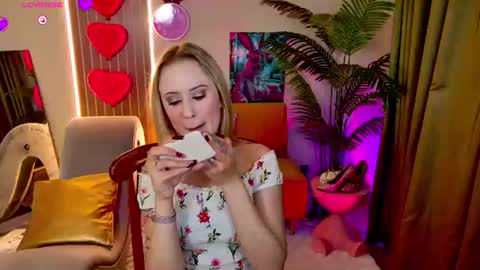 Snapshot of beauty_sashaxx chatting on 07-02-26, 03:07 beauty Sasha online show from 07-02-26, 03:07