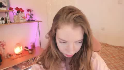 Eliise online show from 05-22-26, 02:12