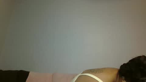 Beauty online show from 09-24-25, 01:03