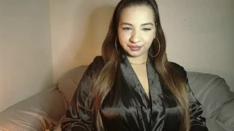 Snapshot of beautymoon26 chatting on 07-15-26, 10:42 beautymoon26 online show from 07-15-26, 10:42