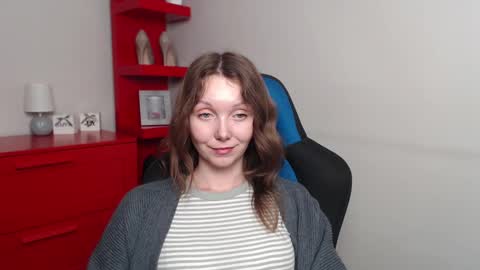 Snapshot of beautyzoexx chatting on 12-17-24, 09:28 Zoe online show from 12-17-24, 09:28