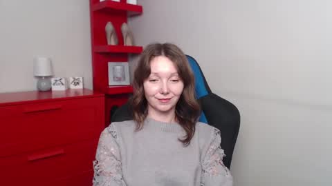 Snapshot of beautyzoexx chatting on 12-19-24, 09:40 Zoe online show from 12-19-24, 09:40