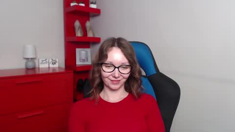 Snapshot of beautyzoexx chatting on 12-23-24, 12:30 Zoe online show from 12-23-24, 12:30