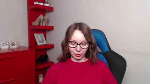 Snapshot of beautyzoexx chatting on 02-06-25, 10:15 Zoe online show from 02-06-25, 10:15