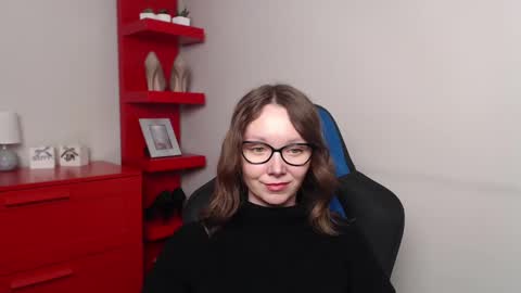 Snapshot of beautyzoexx chatting on 02-10-25, 10:53 Zoe online show from 02-10-25, 10:53