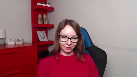 Snapshot of beautyzoexx chatting on 02-11-25, 09:31 Zoe online show from 02-11-25, 09:31