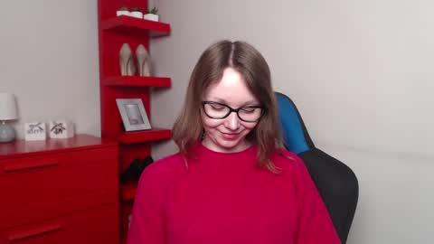 Snapshot of beautyzoexx chatting on 02-11-25, 12:37 Zoe online show from 02-11-25, 12:37