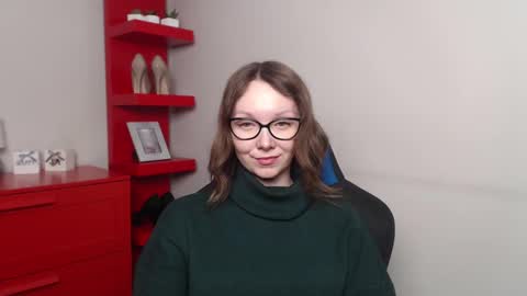 Snapshot of beautyzoexx chatting on 02-12-25, 09:31 Zoe online show from 02-12-25, 09:31