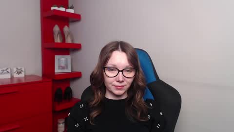 Snapshot of beautyzoexx chatting on 02-19-25, 07:28 Zoe online show from 02-19-25, 07:28