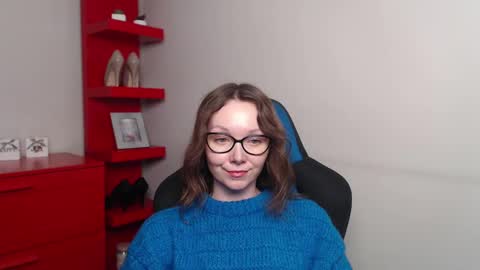 Snapshot of beautyzoexx chatting on 02-24-25, 10:37 Zoe online show from 02-24-25, 10:37