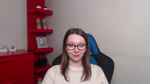 Snapshot of beautyzoexx chatting on 02-25-25, 07:31 Zoe online show from 02-25-25, 07:31