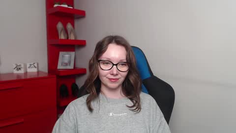 Snapshot of beautyzoexx chatting on 03-07-25, 10:24 Zoe online show from 03-07-25, 10:24