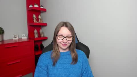 Snapshot of beautyzoexx chatting on 10-20-25, 06:36 Zoe online show from 10-20-25, 06:36