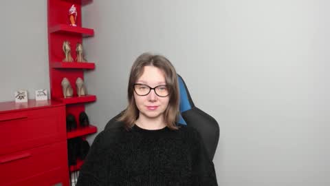 Zoe online show from 03-17-26, 06:28