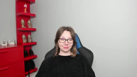 Snapshot of beautyzoexx chatting on 04-21-26, 05:47 Zoe online show from 04-21-26, 05:47