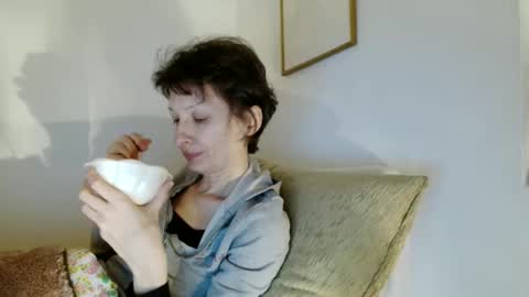 Raluca online show from 02-16-26, 04:25