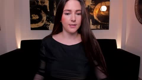 Snapshot of beccabaxter chatting on 05-06-26, 12:10 Am Becca online show from 05-06-26, 12:10