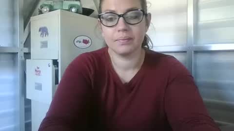 beccabee37 online show from 03-19-26, 05:39