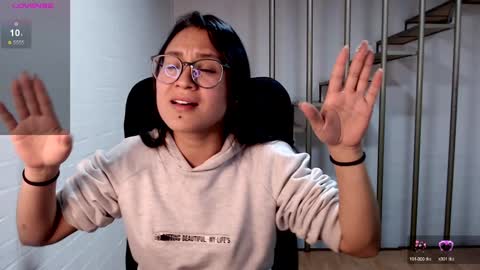 Snapshot of beckdymon chatting on 01-12-25, 11:47 Daniela online show from 01-12-25, 11:47