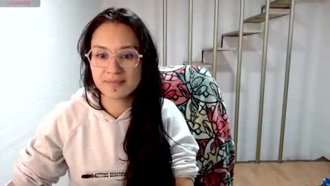 Snapshot of beckdymon chatting on 02-10-25, 11:45 Daniela online show from 02-10-25, 11:45