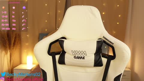 Snapshot of beckymartens chatting on 01-24-25, 03:22 BeckyMartens come join me on while im offline here online show from 01-24-25, 03:22