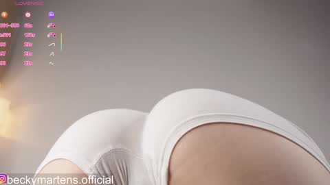 BeckyMartens come join me on    while im offline here  online show from 03-21-26, 08:19