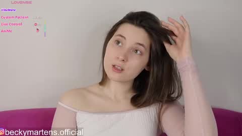 BeckyMartens come join me on    while im offline here  online show from 04-01-26, 03:07