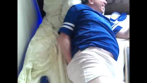 Snapshot of bedwetboy chatting on 05-29-26, 12:14 Bedwetboys online show from 05-29-26, 12:14