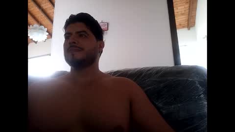 Snapshot of beefypecs_10 chatting on 02-07-25, 08:42 Criss2fer online show from 02-07-25, 08:42