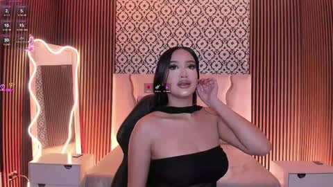 BELLA online show from 03-25-26, 11:49