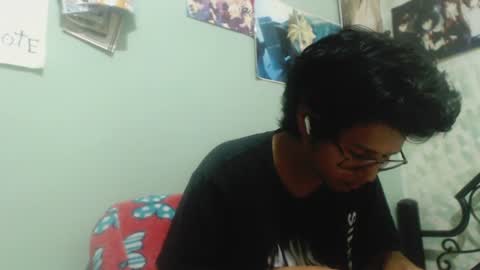 Snapshot of beentage chatting on 07-07-26, 06:47 Alex online show from 07-07-26, 06:47