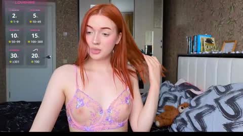 Amelia online show from 02-17-25, 08:09