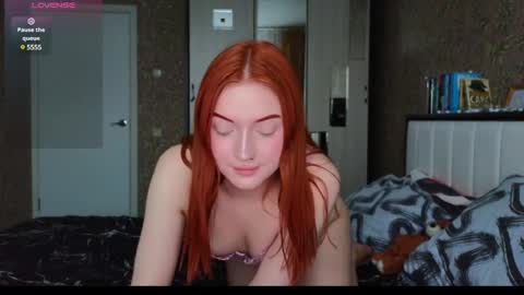 Amelia online show from 02-17-25, 11:13