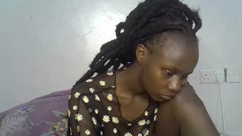 beeswee online show from 12-24-24, 08:22