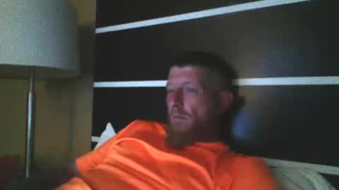 Snapshot of begme88 chatting on 04-08-26, 04:12 begme88 online show from 04-08-26, 04:12