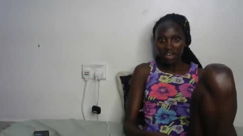 Snapshot of beib_love chatting on 12-08-24, 10:57 beib_love online show from 12-08-24, 10:57