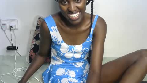 Snapshot of beib_love chatting on 12-16-24, 05:33 beib_love online show from 12-16-24, 05:33